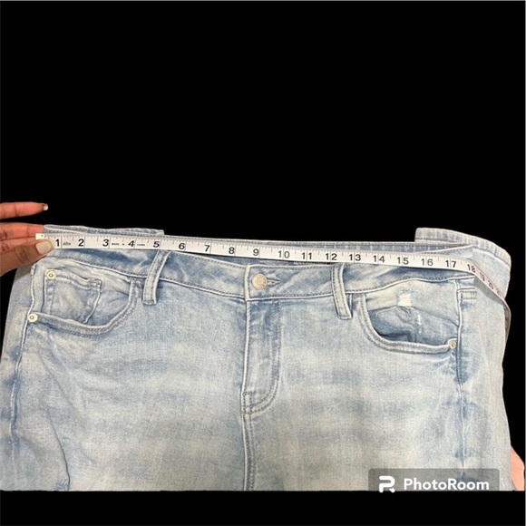 New York & Company LIKE NEW SoHo Distressed Weekender Jeans - Size: 12 - Picture 10 of 10